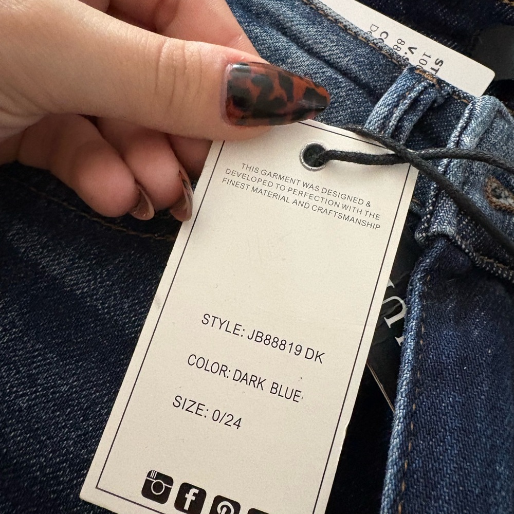 Judy Blue High Waist Denim Jeans - Picture 4 of 5